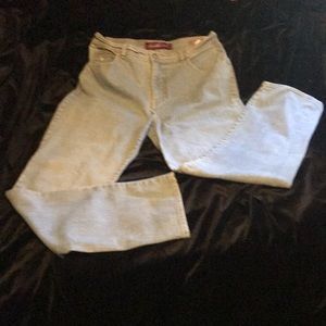 Ladies Gloria Vanderbilt Amanda Jeans